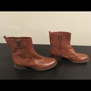 Naturalizer Ankle Boots